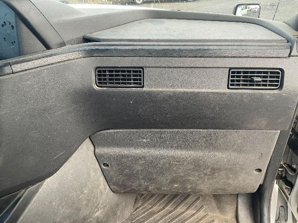 Day Cab Tractor-Heavy Duty Tractors-International-2019-LT625-Tacoma-WA-328,563\n\t\tmiles-$ 28,500 - Image 13