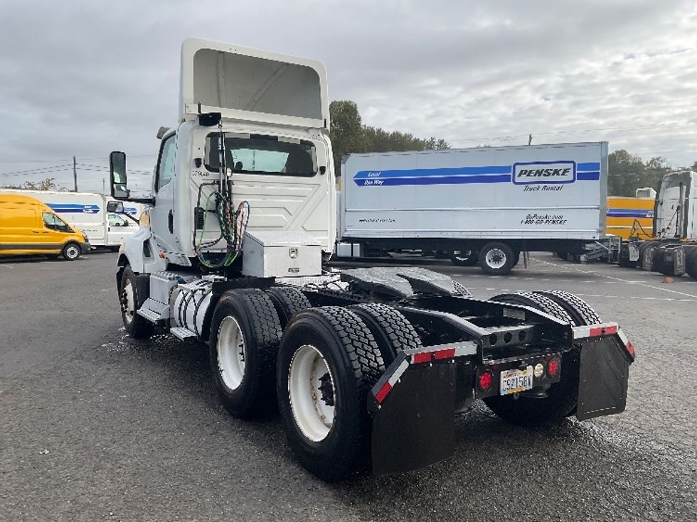 Day Cab Tractor-Heavy Duty Tractors-International-2019-LT625-Tacoma-WA-328,563\n\t\tmiles-$ 28,500 - Image 5