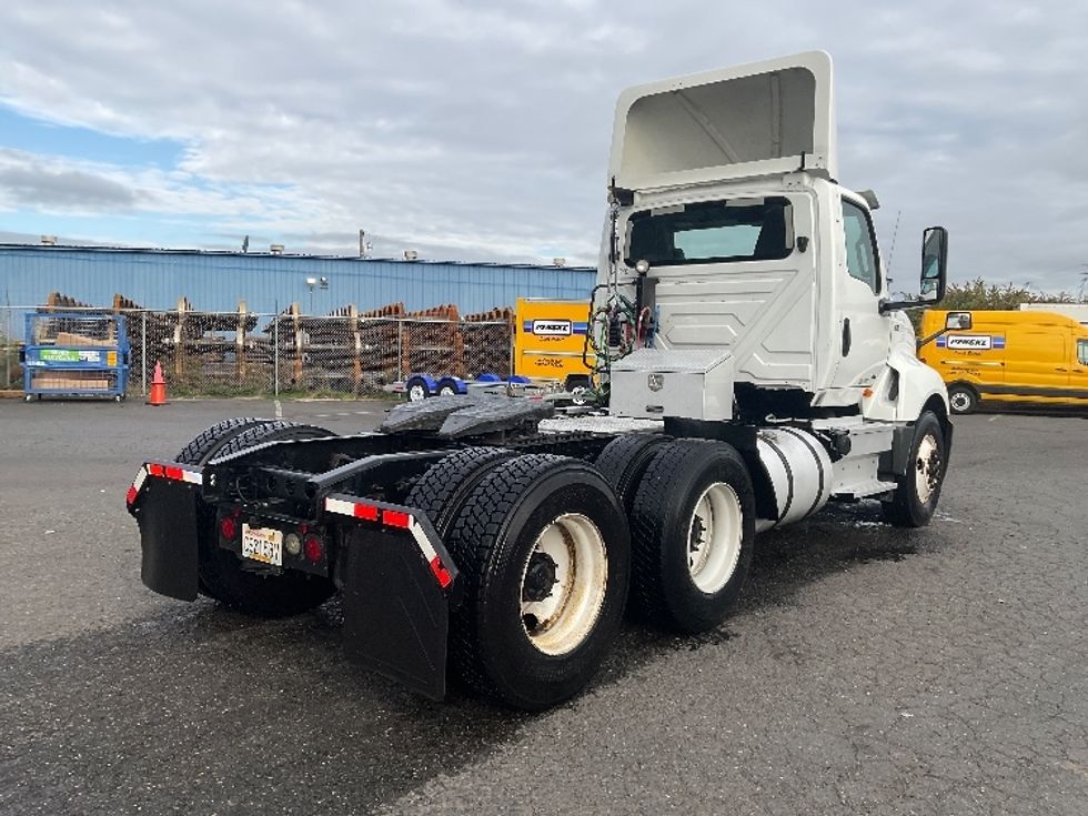 Day Cab Tractor-Heavy Duty Tractors-International-2019-LT625-Tacoma-WA-328,563\n\t\tmiles-$ 28,500 - Image 7
