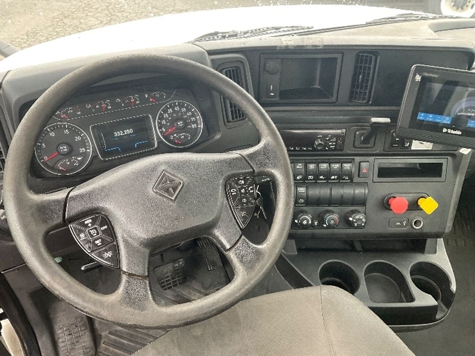Day Cab Tractor-Heavy Duty Tractors-International-2019-LT625-Tacoma-WA-340,000\n\t\tmiles-$ 29,500 - Image 11