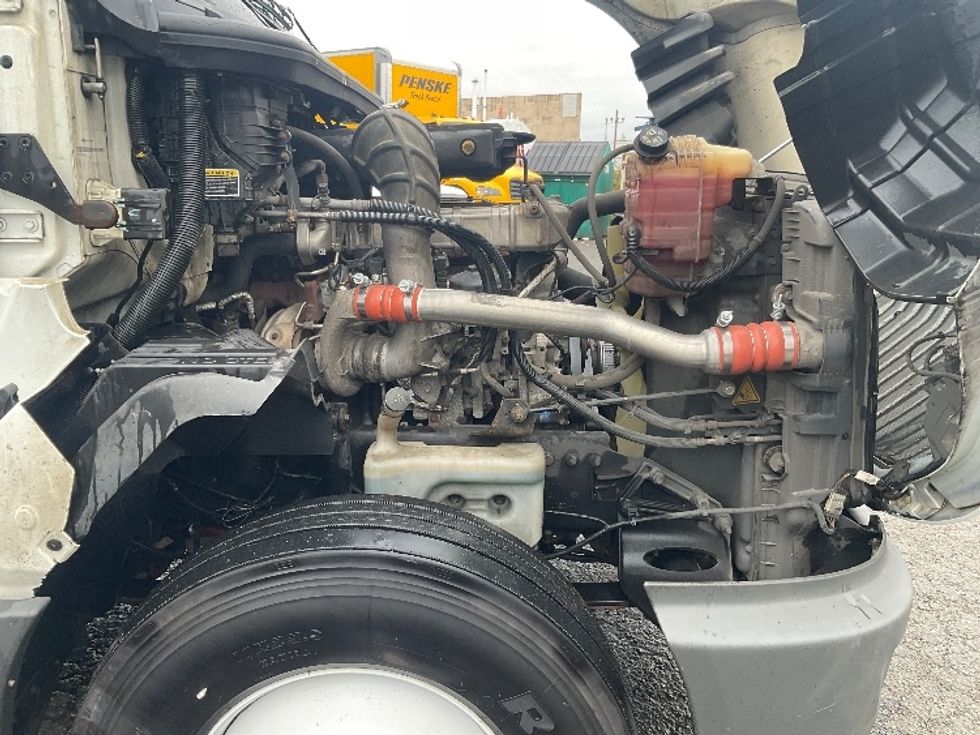 Day Cab Tractor-Heavy Duty Tractors-International-2019-LT625-Tacoma-WA-340,000\n\t\tmiles-$ 29,500 - Image 15