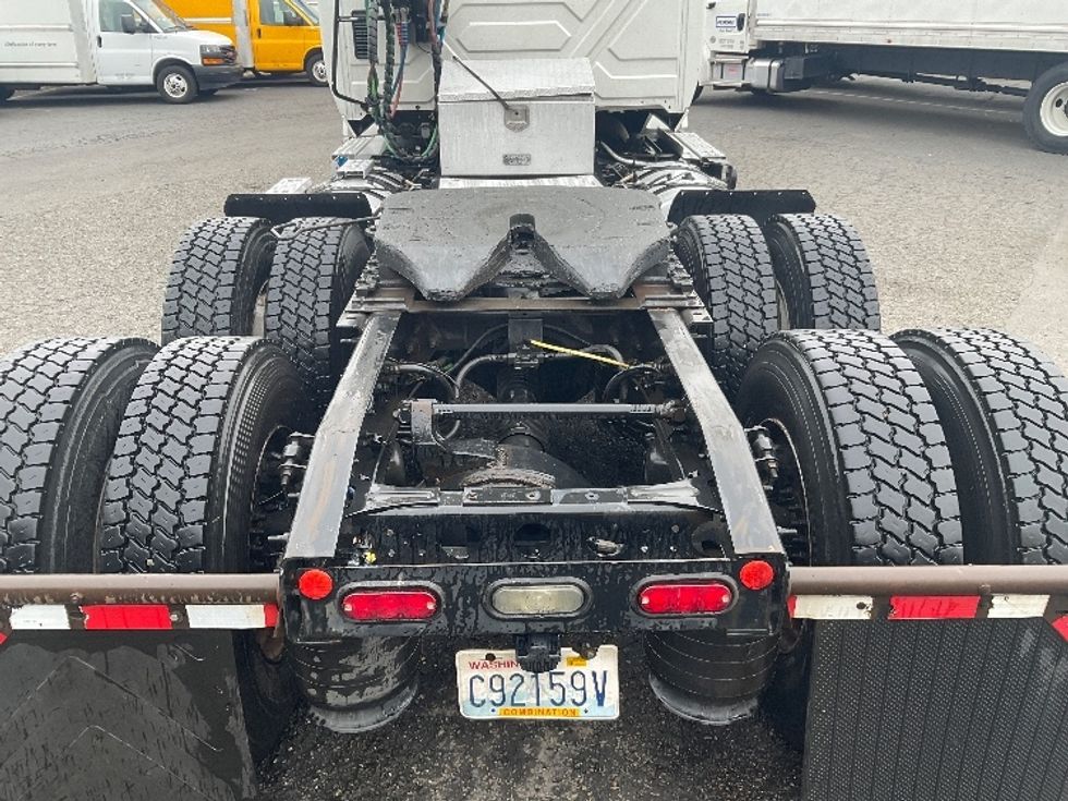 Day Cab Tractor-Heavy Duty Tractors-International-2019-LT625-Tacoma-WA-340,000\n\t\tmiles-$ 29,500 - Image 6
