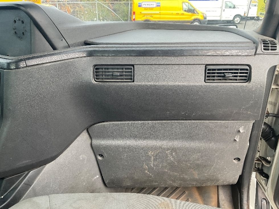 Day Cab Tractor-Heavy Duty Tractors-International-2019-LT625-Tacoma-WA-354,071\n\t\tmiles-$ 27,000 - Image 13