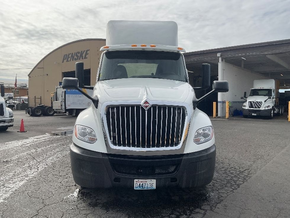 Day Cab Tractor-Heavy Duty Tractors-International-2019-LT625-Tacoma-WA-354,071\n\t\tmiles-$ 27,000 - Image 2