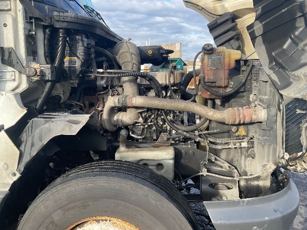 Day Cab Tractor-Heavy Duty Tractors-International-2019-LT625-Tacoma-WA-382,330\n\t\tmiles-$ 25,500 - Image 15