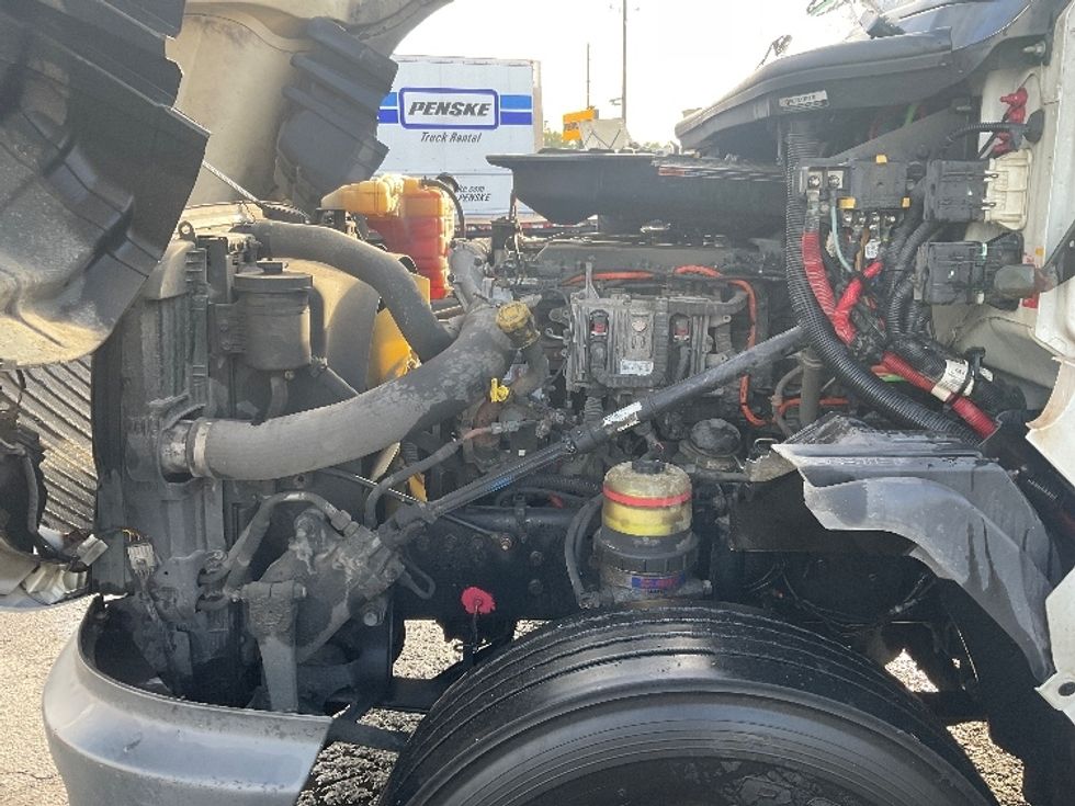 Day Cab Tractor-Heavy Duty Tractors-International-2019-LT625-Tacoma-WA-382,330\n\t\tmiles-$ 25,500 - Image 16