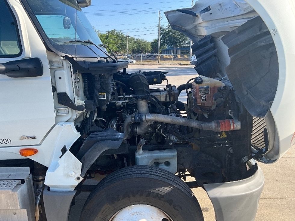 Day Cab Tractor-Heavy Duty Tractors-International-2019-LT625-Tampa-FL-239,894\n\t\tmiles-$ 31,250 - Image 15