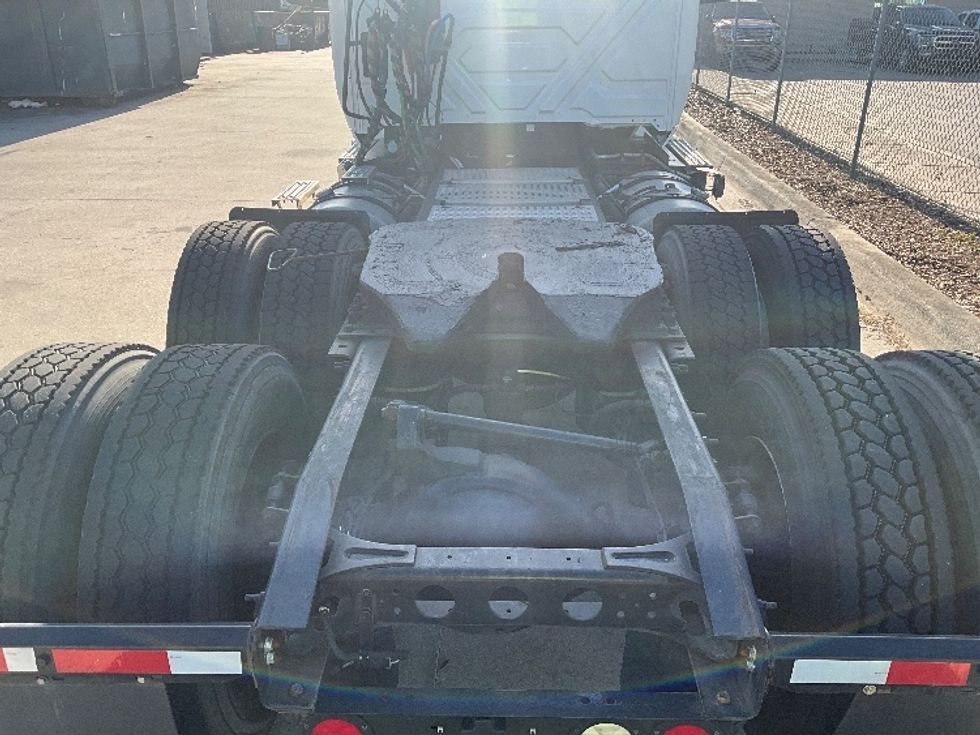Day Cab Tractor-Heavy Duty Tractors-International-2019-LT625-Tampa-FL-239,894\n\t\tmiles-$ 31,250 - Image 6