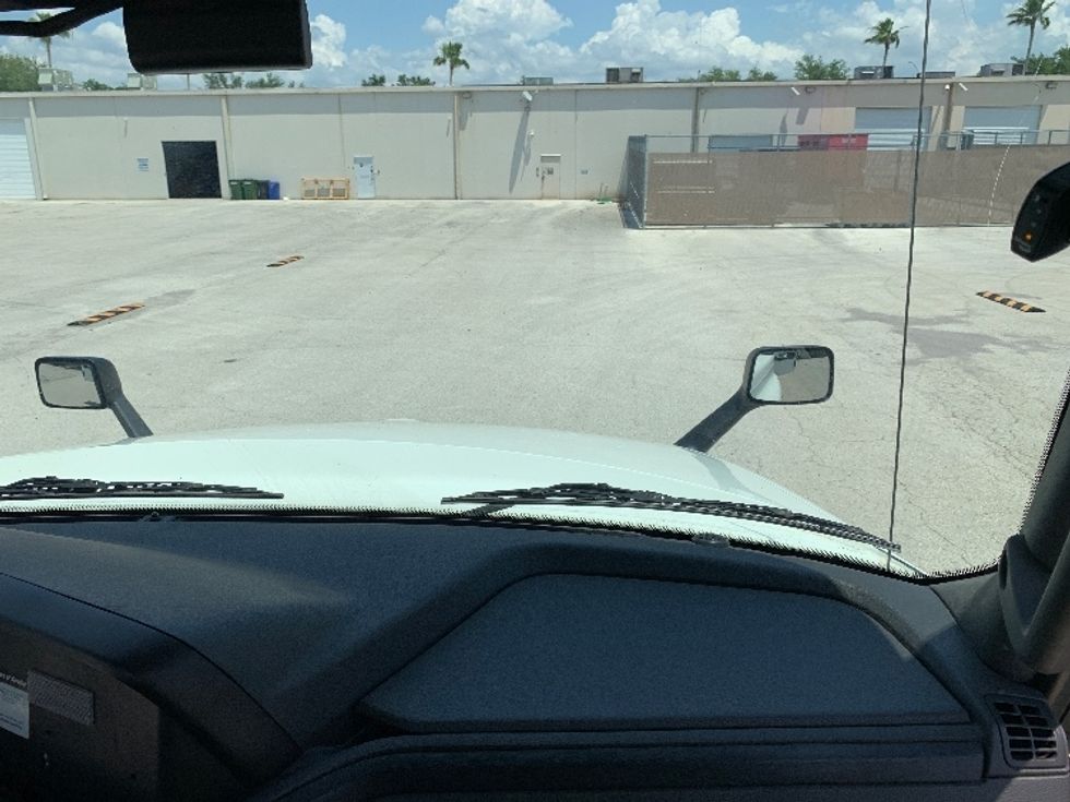 Day Cab Tractor-Heavy Duty Tractors-International-2019-LT625-Tampa-FL-272,662\n\t\tmiles-$ 31,250 - Image 13