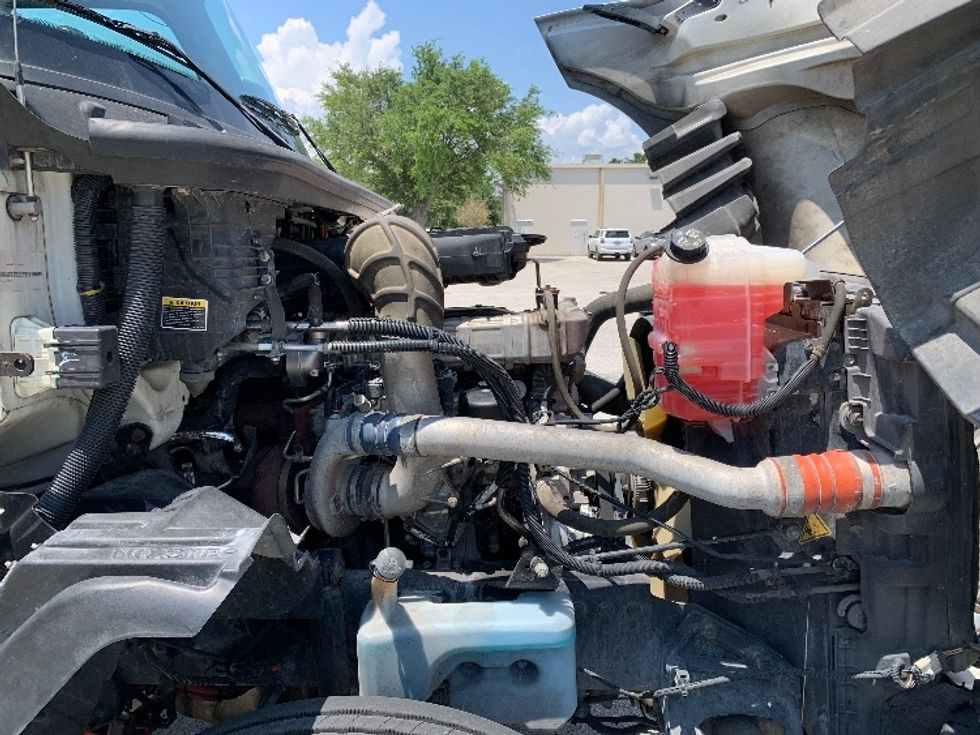 Day Cab Tractor-Heavy Duty Tractors-International-2019-LT625-Tampa-FL-272,662\n\t\tmiles-$ 31,250 - Image 15