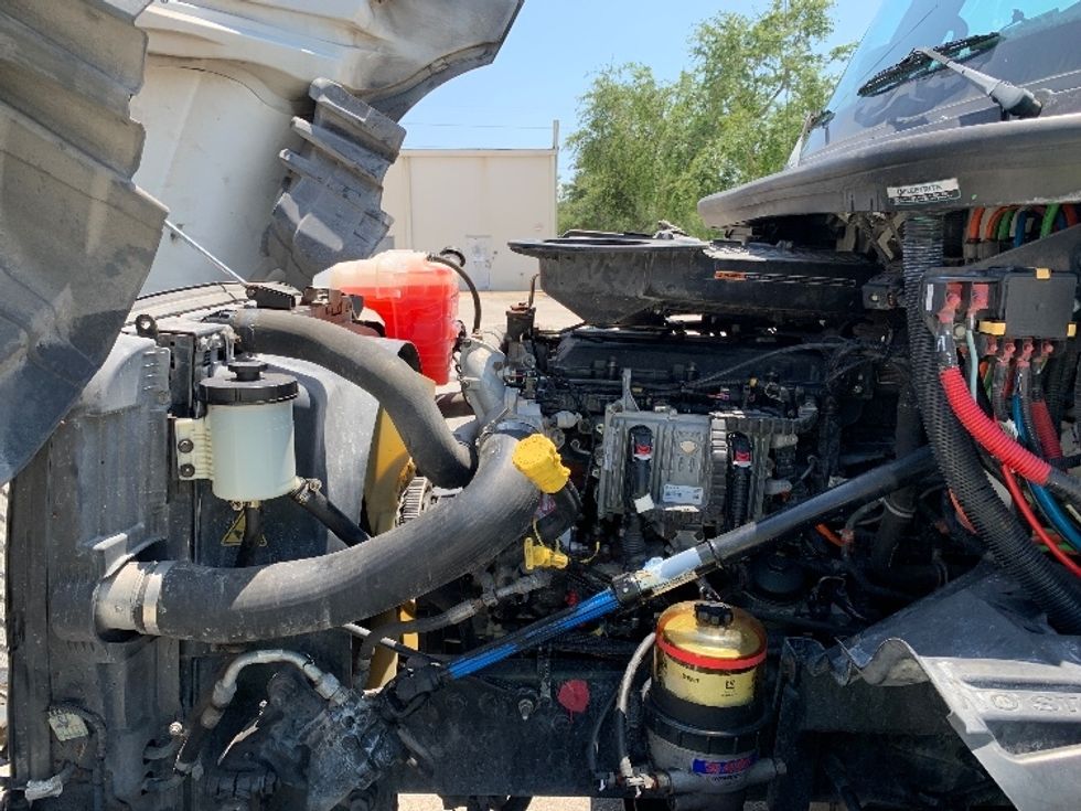 Day Cab Tractor-Heavy Duty Tractors-International-2019-LT625-Tampa-FL-272,662\n\t\tmiles-$ 31,250 - Image 16