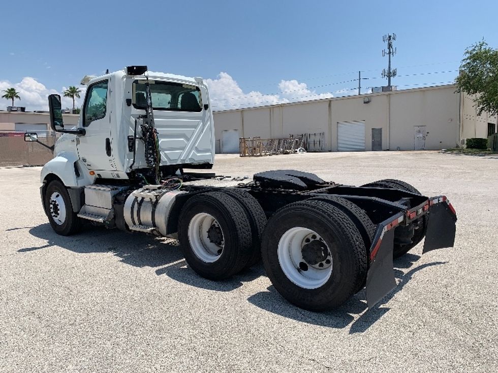 Day Cab Tractor-Heavy Duty Tractors-International-2019-LT625-Tampa-FL-272,662\n\t\tmiles-$ 31,250 - Image 5