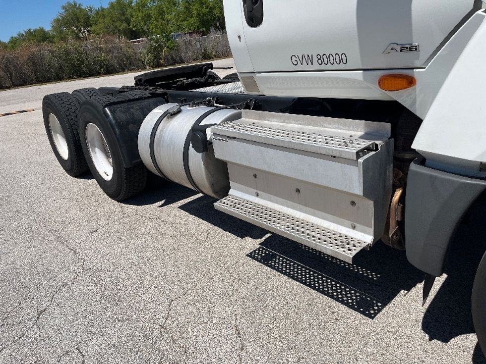 Day Cab Tractor-Heavy Duty Tractors-International-2019-LT625-Tampa-FL-372,994\n\t\tmiles-$ 26,500 - Image 18