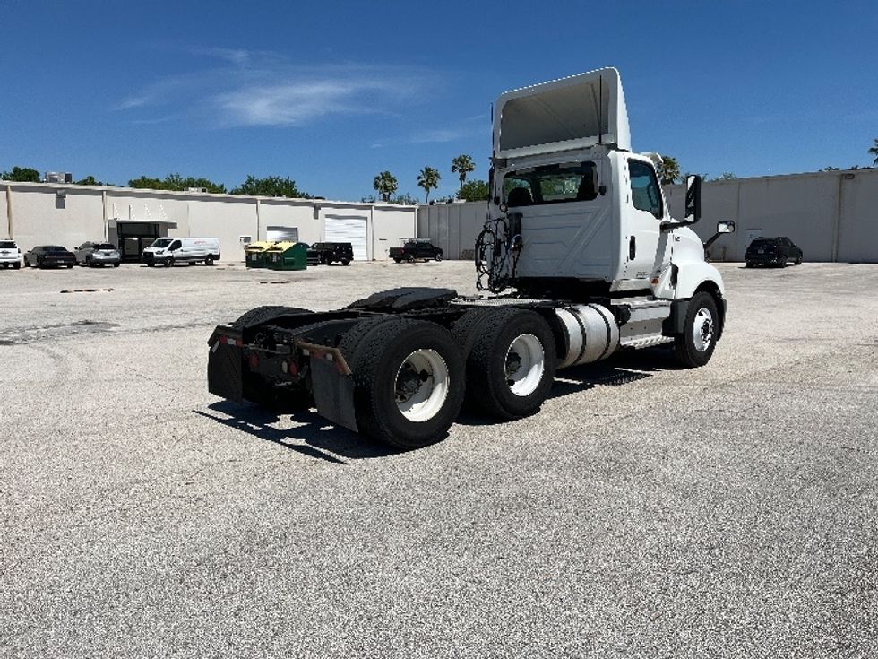 Day Cab Tractor-Heavy Duty Tractors-International-2019-LT625-Tampa-FL-376,132\n\t\tmiles-$ 26,250 - Image 7