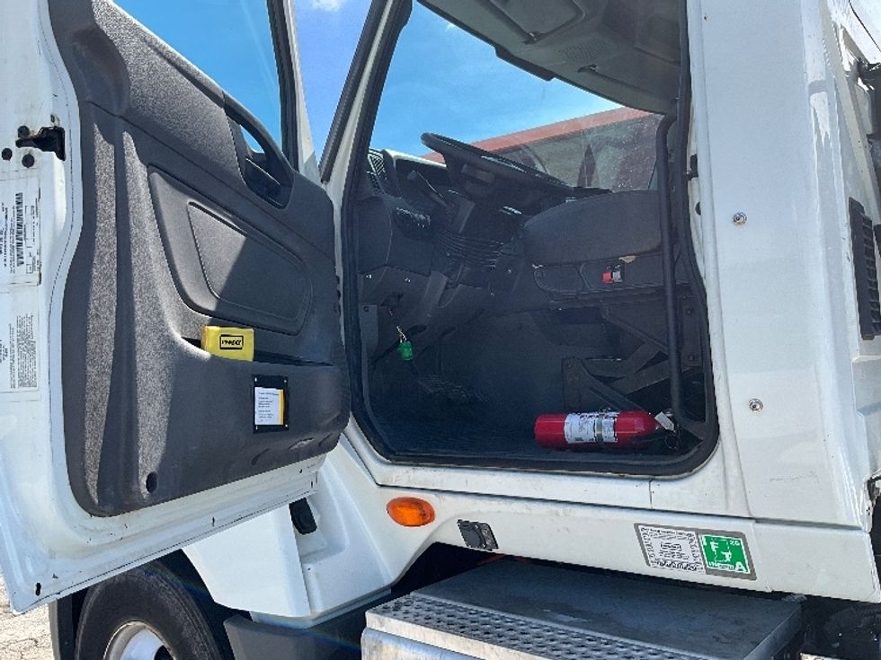 Day Cab Tractor-Heavy Duty Tractors-International-2019-LT625-Tampa-FL-397,803\n\t\tmiles-$ 23,750 - Image 9