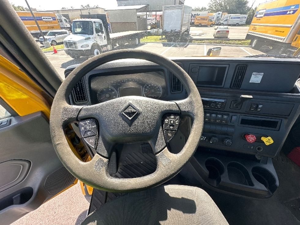 Day Cab Tractor-Heavy Duty Tractors-International-2019-LT625-Tampa-FL-569,046\n\t\tmiles-$ 21,750 - Image 11