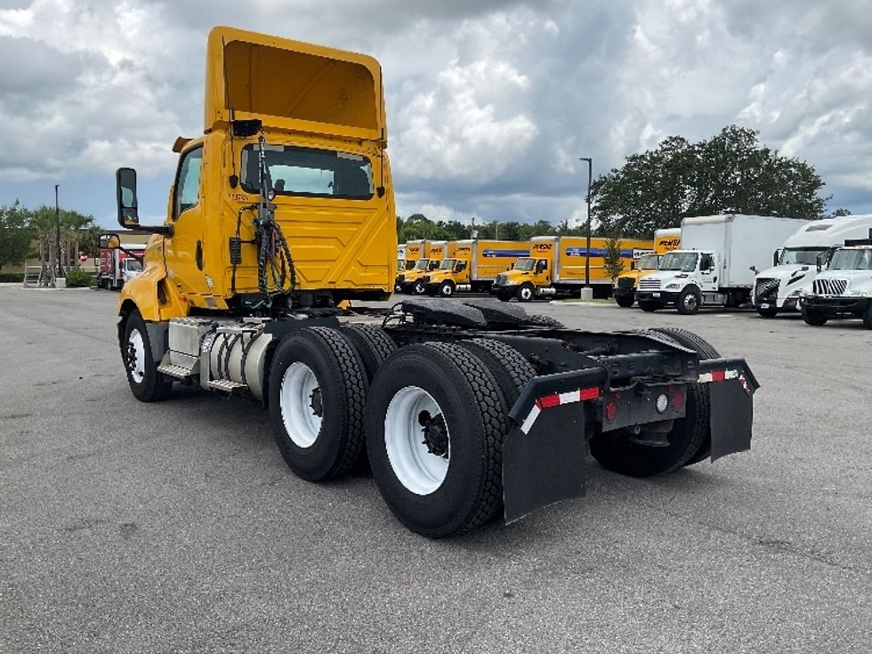 2019 International LT625 LT photo 5
