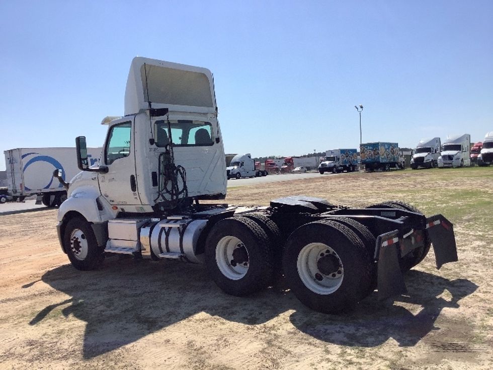 Day Cab Tractor-Heavy Duty Tractors-International-2019-LT625-Tifton-GA-420,405\n\t\tmiles-$ 23,500 - Image 5