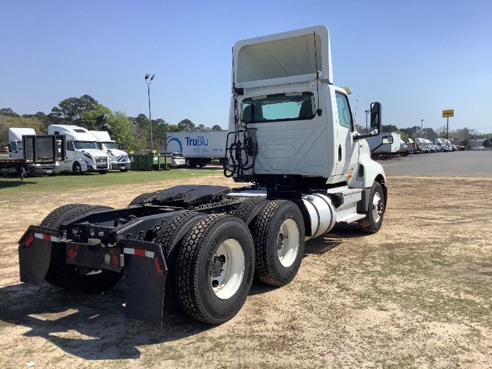 Day Cab Tractor-Heavy Duty Tractors-International-2019-LT625-Tifton-GA-420,405\n\t\tmiles-$ 23,500 - Image 7