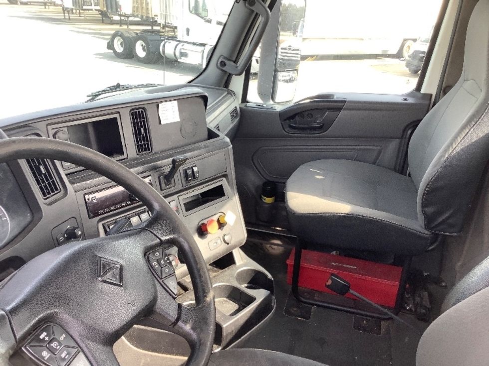 Day Cab Tractor-Heavy Duty Tractors-International-2019-LT625-Tifton-GA-446,494\n\t\tmiles-$ 22,000 - Image 10