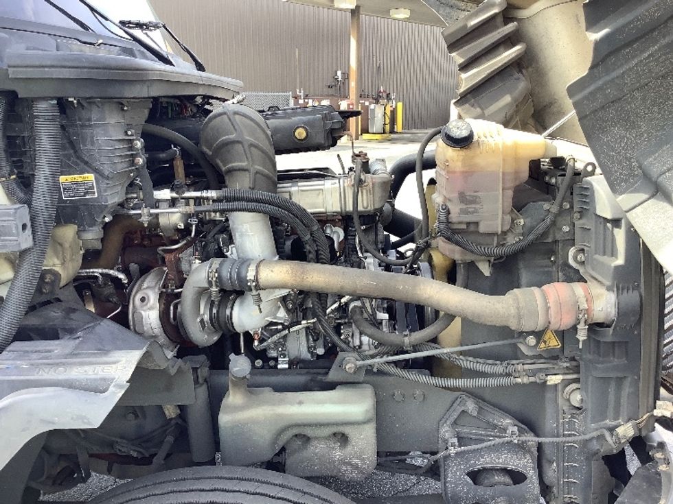 Day Cab Tractor-Heavy Duty Tractors-International-2019-LT625-Tifton-GA-446,494\n\t\tmiles-$ 22,000 - Image 15