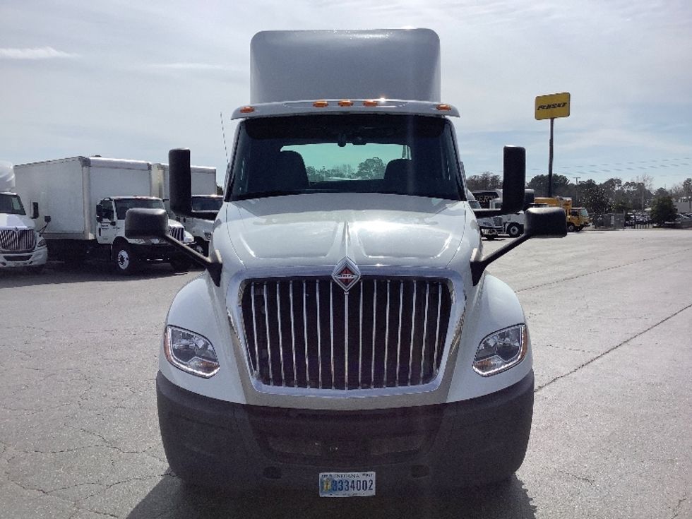 Day Cab Tractor-Heavy Duty Tractors-International-2019-LT625-Tifton-GA-446,494\n\t\tmiles-$ 22,000 - Image 2