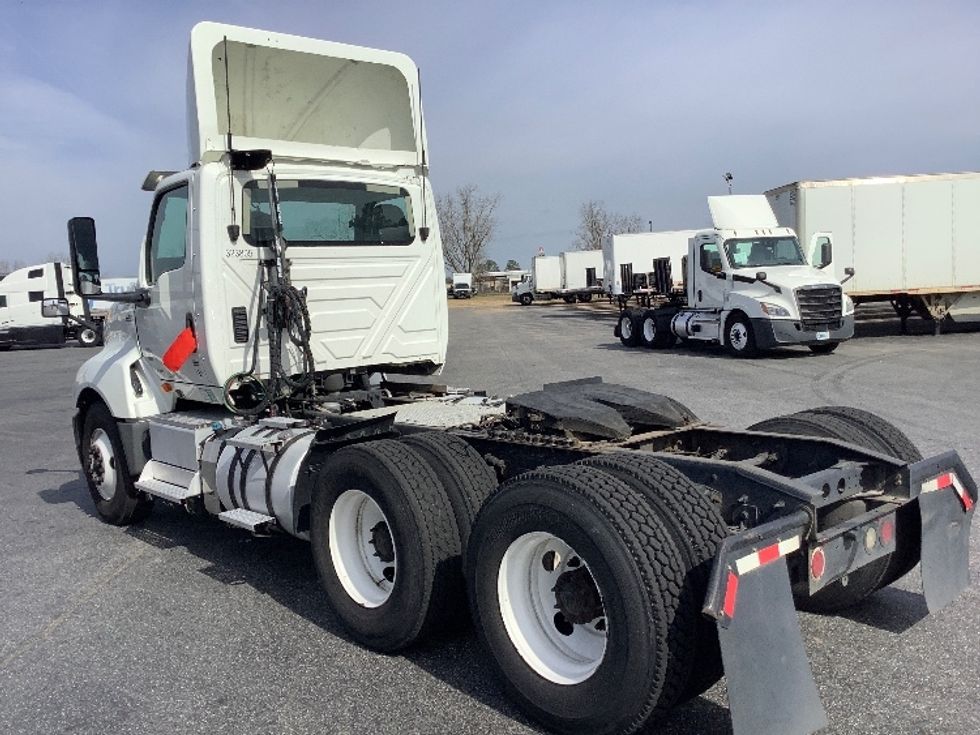 Day Cab Tractor-Heavy Duty Tractors-International-2019-LT625-Tifton-GA-446,494\n\t\tmiles-$ 22,000 - Image 5