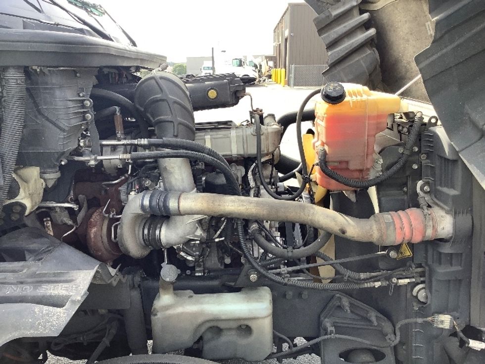 Day Cab Tractor-Heavy Duty Tractors-International-2019-LT625-Tifton-GA-515,732\n\t\tmiles-$ 19,000 - Image 14