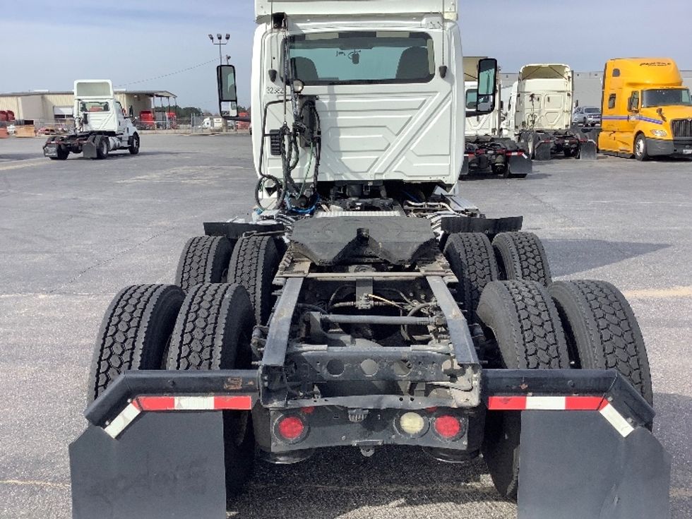 Day Cab Tractor-Heavy Duty Tractors-International-2019-LT625-Tifton-GA-515,732\n\t\tmiles-$ 19,000 - Image 6