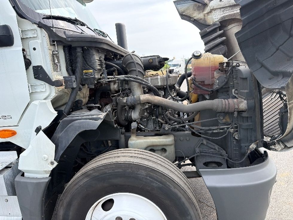 Day Cab Tractor-Heavy Duty Tractors-International-2019-LT625-Tifton-GA-568,998\n\t\tmiles-$ 19,000 - Image 13