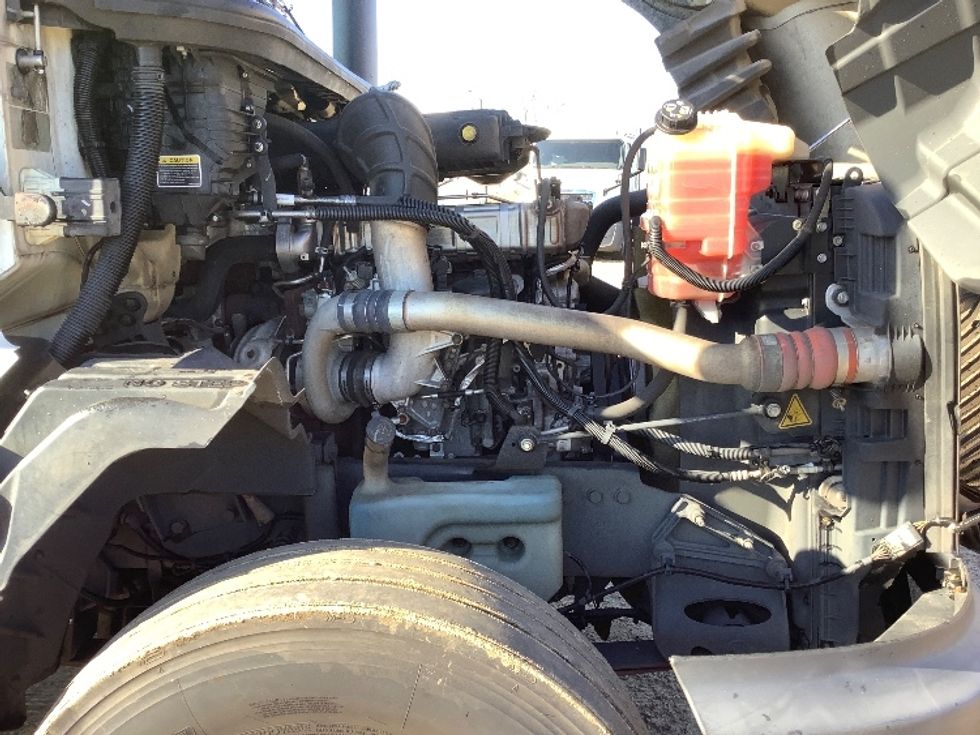 Day Cab Tractor-Heavy Duty Tractors-International-2019-LT625-Tifton-GA-577,611\n\t\tmiles-$ 19,000 - Image 15