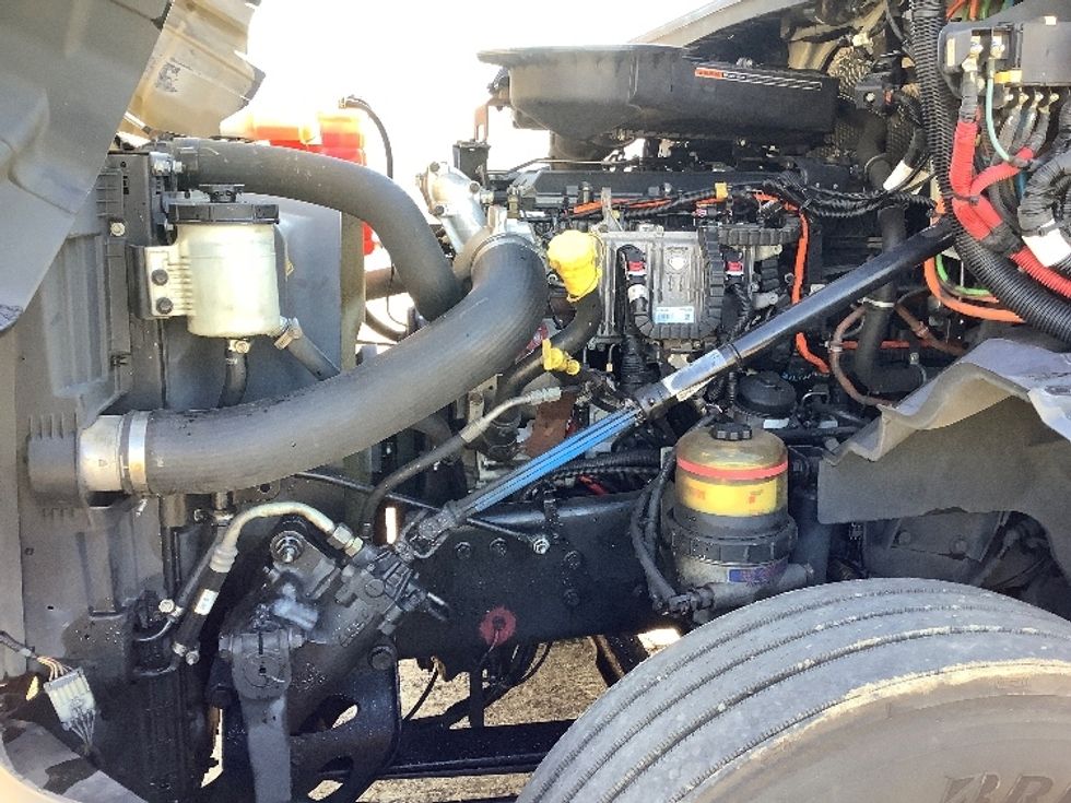 Day Cab Tractor-Heavy Duty Tractors-International-2019-LT625-Tifton-GA-577,611\n\t\tmiles-$ 19,000 - Image 16