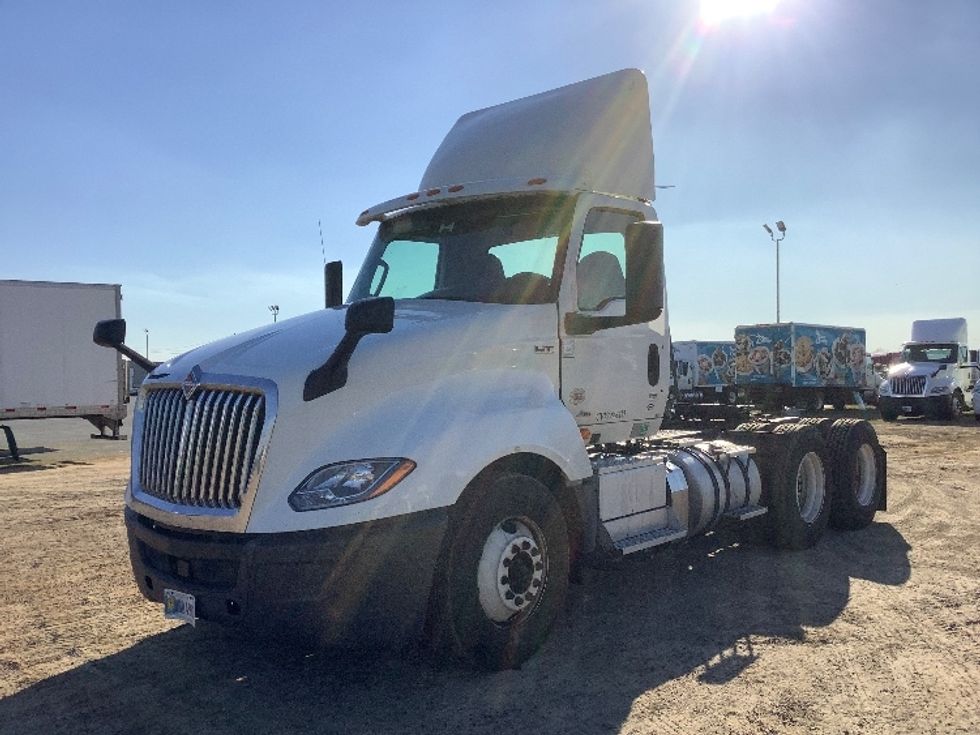 Day Cab Tractor-Heavy Duty Tractors-International-2019-LT625-Tifton-GA-577,611\n\t\tmiles-$ 19,000 - Image 3