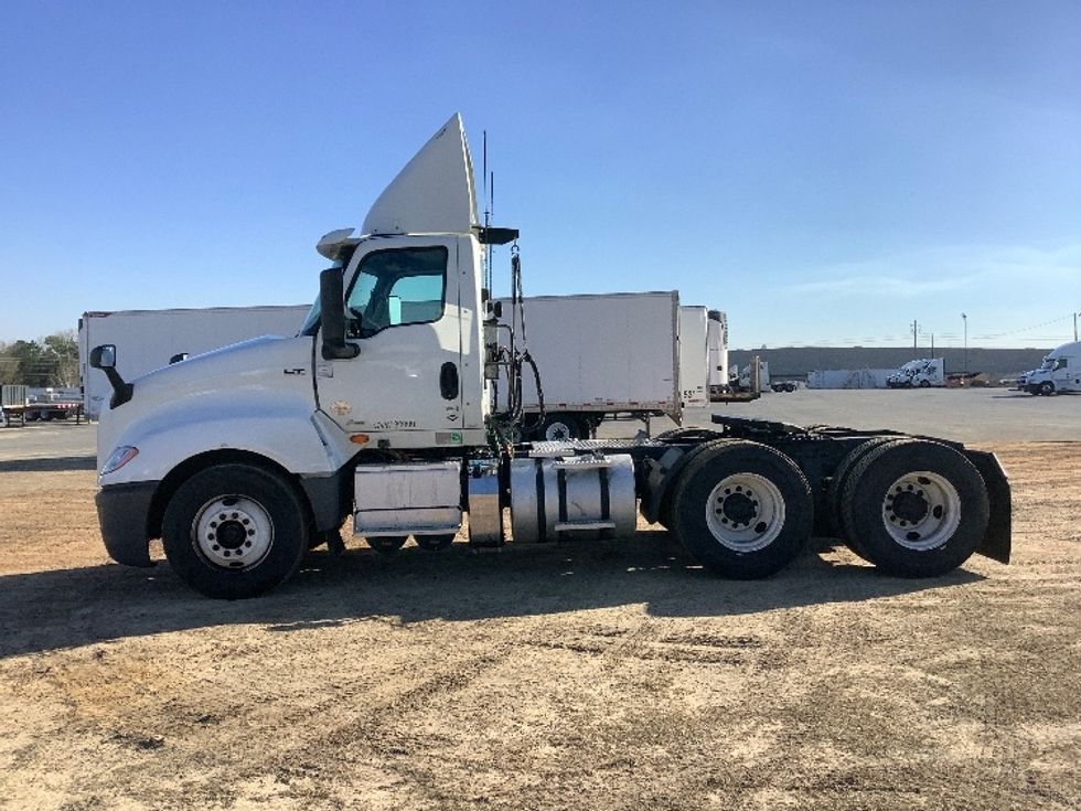 Day Cab Tractor-Heavy Duty Tractors-International-2019-LT625-Tifton-GA-577,611\n\t\tmiles-$ 19,000 - Image 4