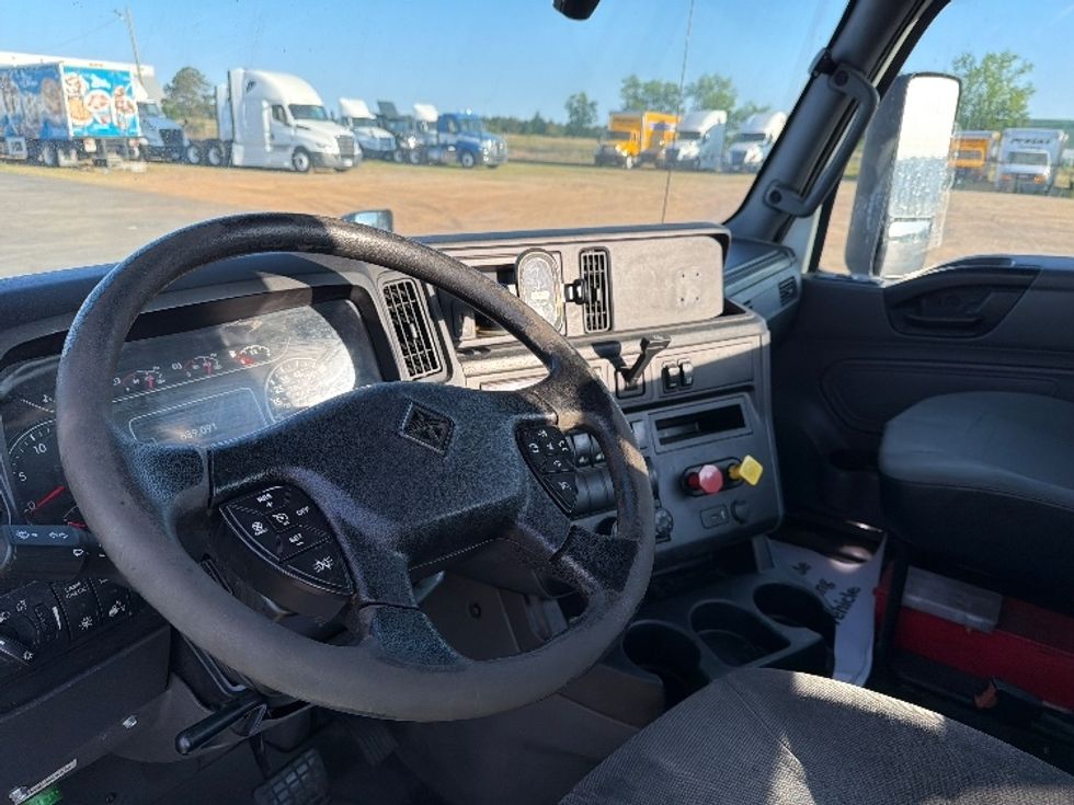 Day Cab Tractor-Heavy Duty Tractors-International-2019-LT625-Tifton-GA-636,598\n\t\tmiles-$ 21,000 - Image 10