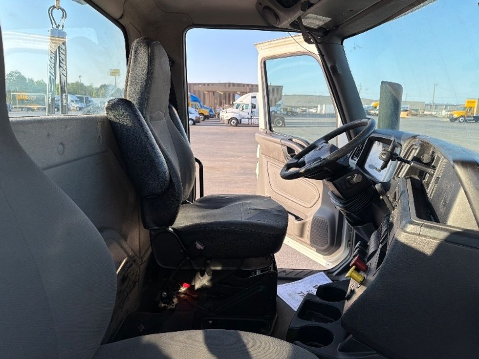 Day Cab Tractor-Heavy Duty Tractors-International-2019-LT625-Tifton-GA-636,598\n\t\tmiles-$ 21,000 - Image 14