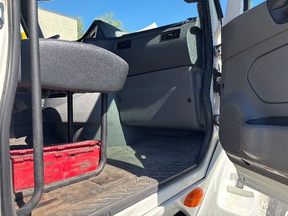 Day Cab Tractor-Heavy Duty Tractors-International-2019-LT625-Toledo-OH-203,037\n\t\tmiles-$ 27,750 - Image 12