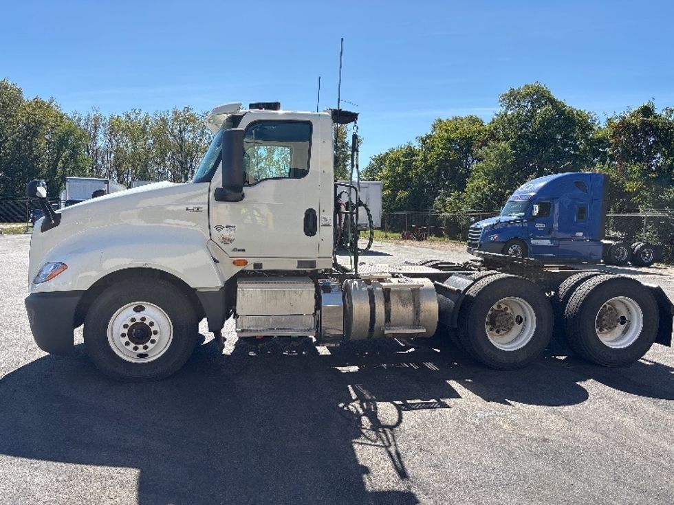 Day Cab Tractor-Heavy Duty Tractors-International-2019-LT625-Toledo-OH-203,037\n\t\tmiles-$ 27,750 - Image 4