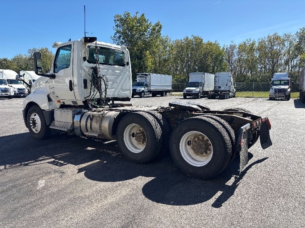 Day Cab Tractor-Heavy Duty Tractors-International-2019-LT625-Toledo-OH-203,037\n\t\tmiles-$ 27,750 - Image 5