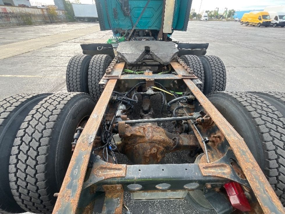 Day Cab Tractor-Heavy Duty Tractors-International-2019-LT625-Toronto-ON-601,975\n\t\tkm-$ 29,500 - Image 6