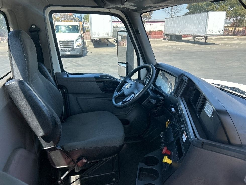 Day Cab Tractor-Heavy Duty Tractors-International-2019-LT625-Torrance-CA-144,821\n\t\tmiles-$ 28,750 - Image 14
