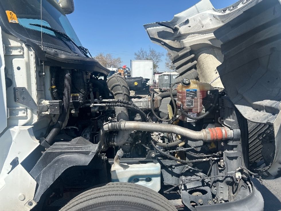 Day Cab Tractor-Heavy Duty Tractors-International-2019-LT625-Torrance-CA-144,821\n\t\tmiles-$ 28,750 - Image 15