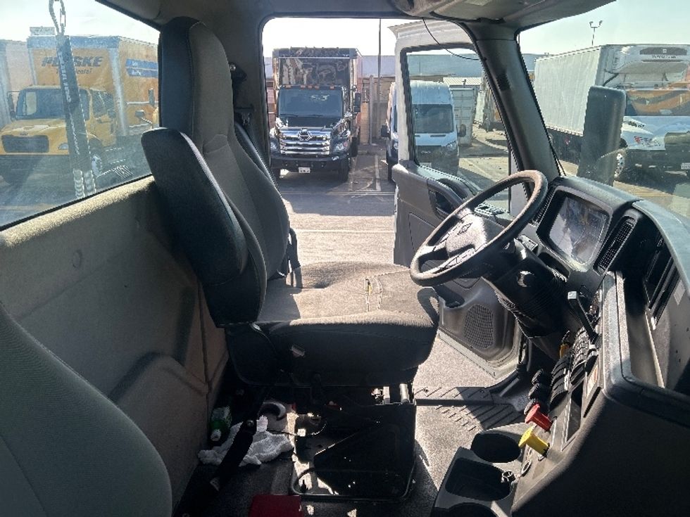 Day Cab Tractor-Heavy Duty Tractors-International-2019-LT625-Torrance-CA-188,907\n\t\tmiles-$ 27,500 - Image 14