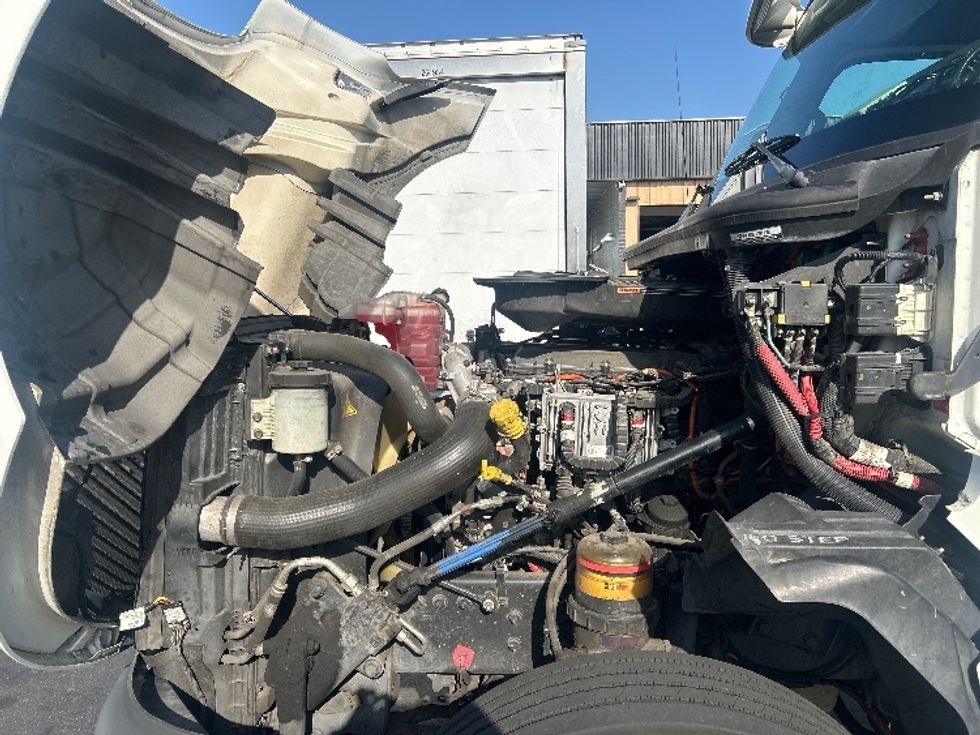 Day Cab Tractor-Heavy Duty Tractors-International-2019-LT625-Torrance-CA-188,907\n\t\tmiles-$ 27,500 - Image 16