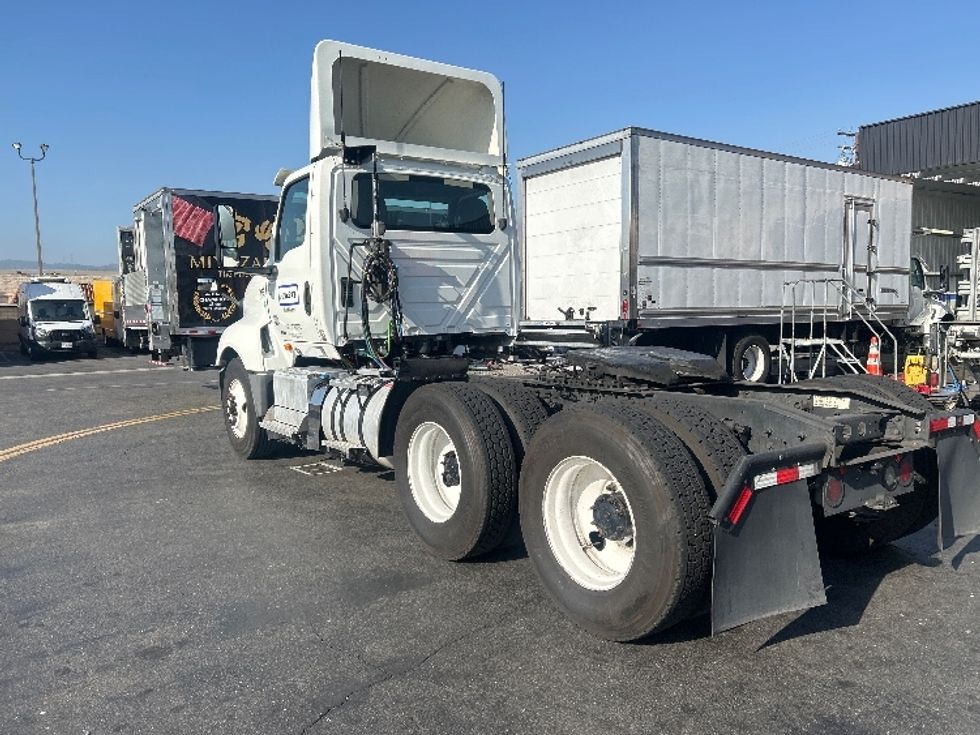 Day Cab Tractor-Heavy Duty Tractors-International-2019-LT625-Torrance-CA-188,907\n\t\tmiles-$ 27,500 - Image 5