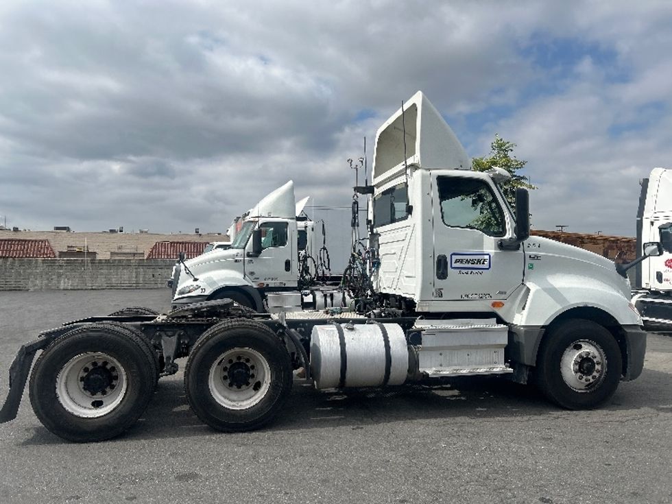 Day Cab Tractor-Heavy Duty Tractors-International-2019-LT625-Torrance-CA-193,717\n\t\tmiles-$ 29,000 - Image 8