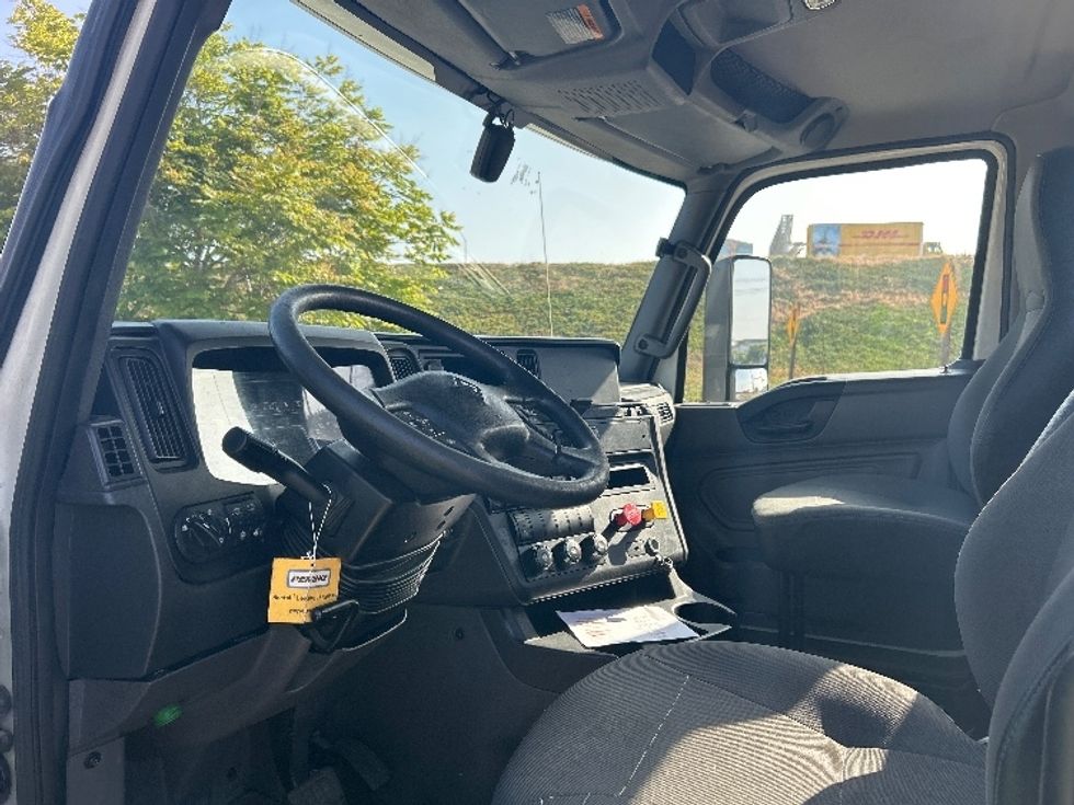 Day Cab Tractor-Heavy Duty Tractors-International-2019-LT625-Torrance-CA-198,264\n\t\tmiles-$ 31,750 - Image 10
