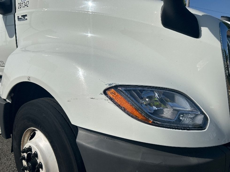 Day Cab Tractor-Heavy Duty Tractors-International-2019-LT625-Torrance-CA-198,264\n\t\tmiles-$ 31,750 - Image 19