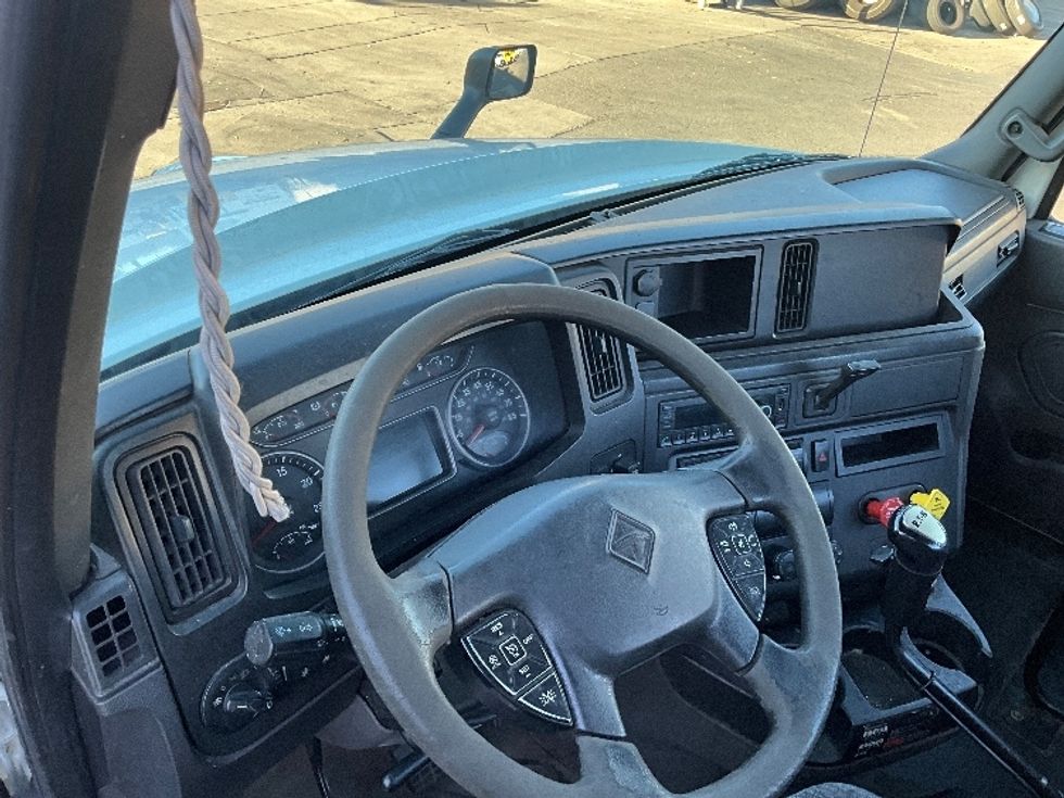 Day Cab Tractor-Heavy Duty Tractors-International-2019-LT625-Torrance-CA-200,802\n\t\tmiles-$ 23,750 - Image 10