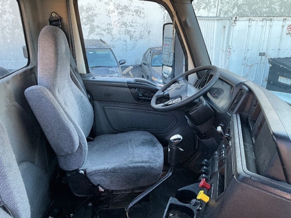 Day Cab Tractor-Heavy Duty Tractors-International-2019-LT625-Torrance-CA-200,802\n\t\tmiles-$ 23,750 - Image 14